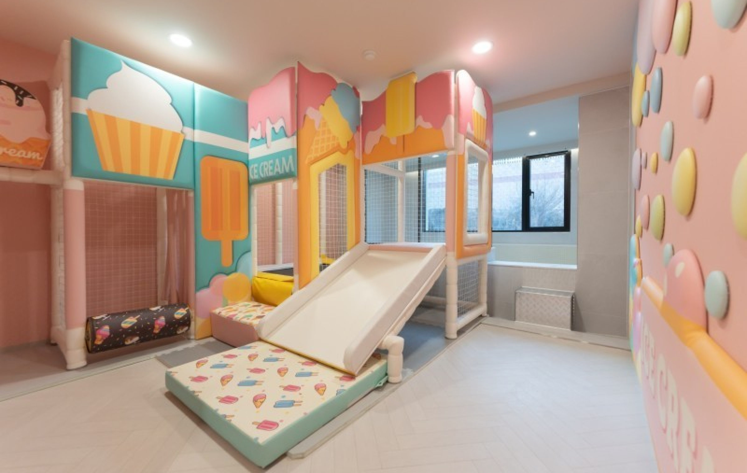 Gimhae Denbasta Theme Kids Hotel Pension
