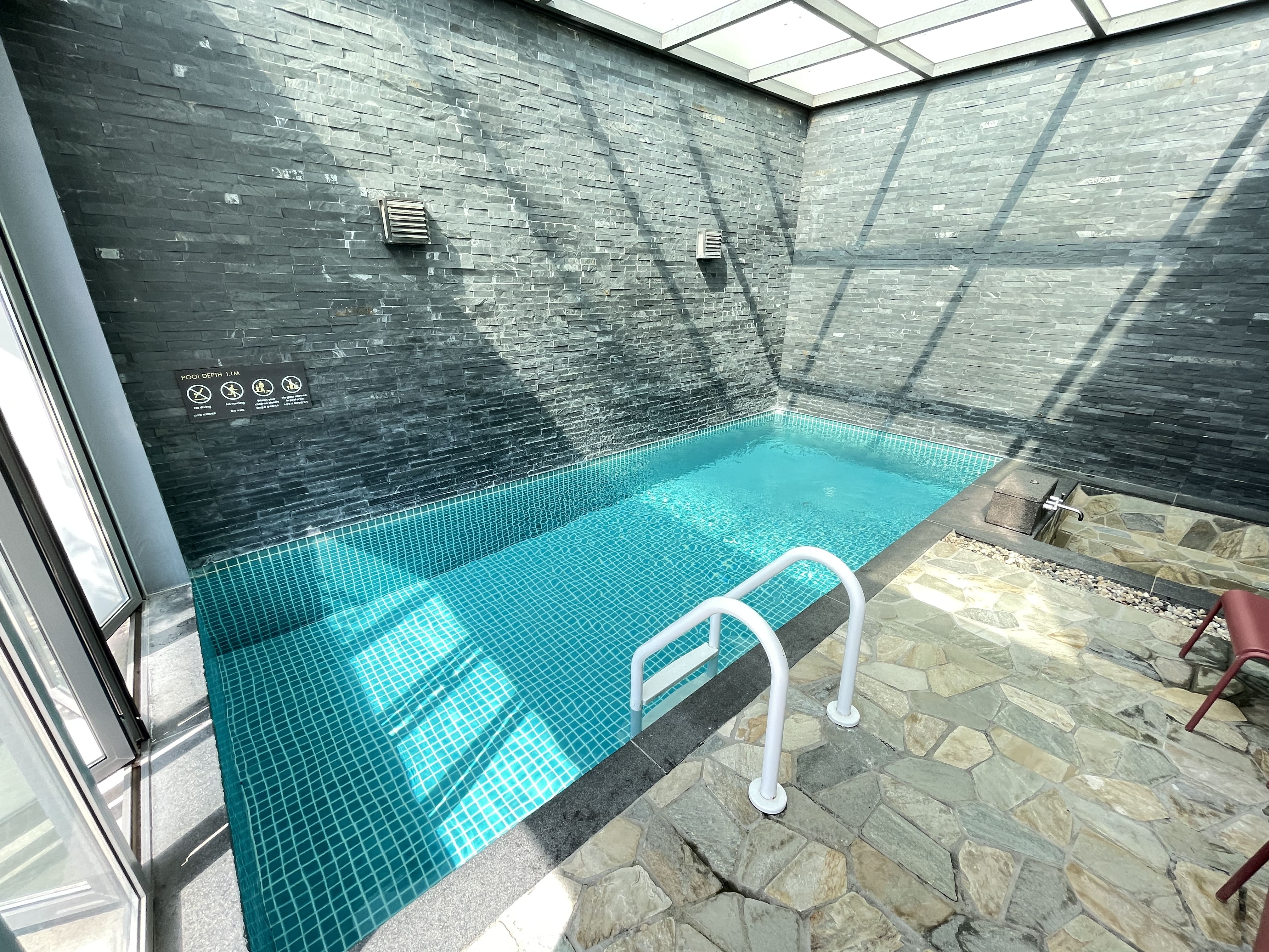 Yeosu VIGO Resort pool villa
