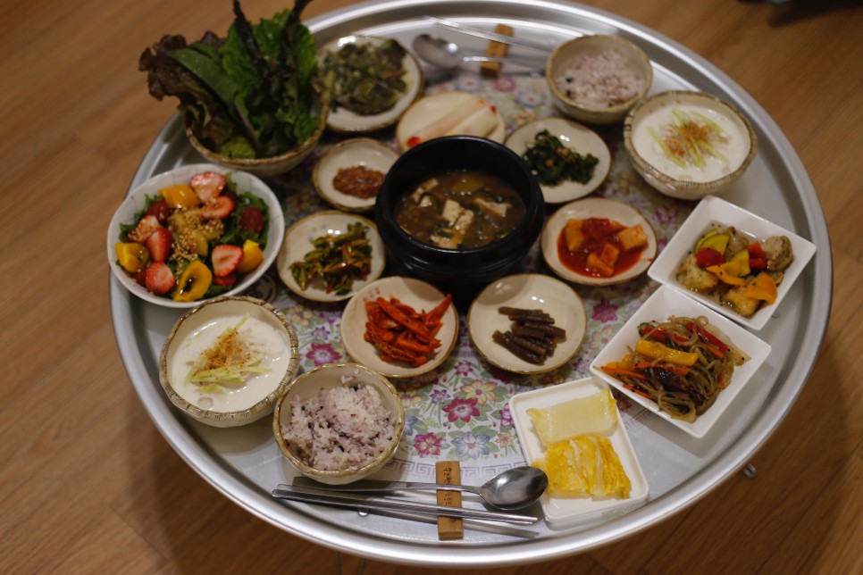 어느 숙소의 저녁 식사