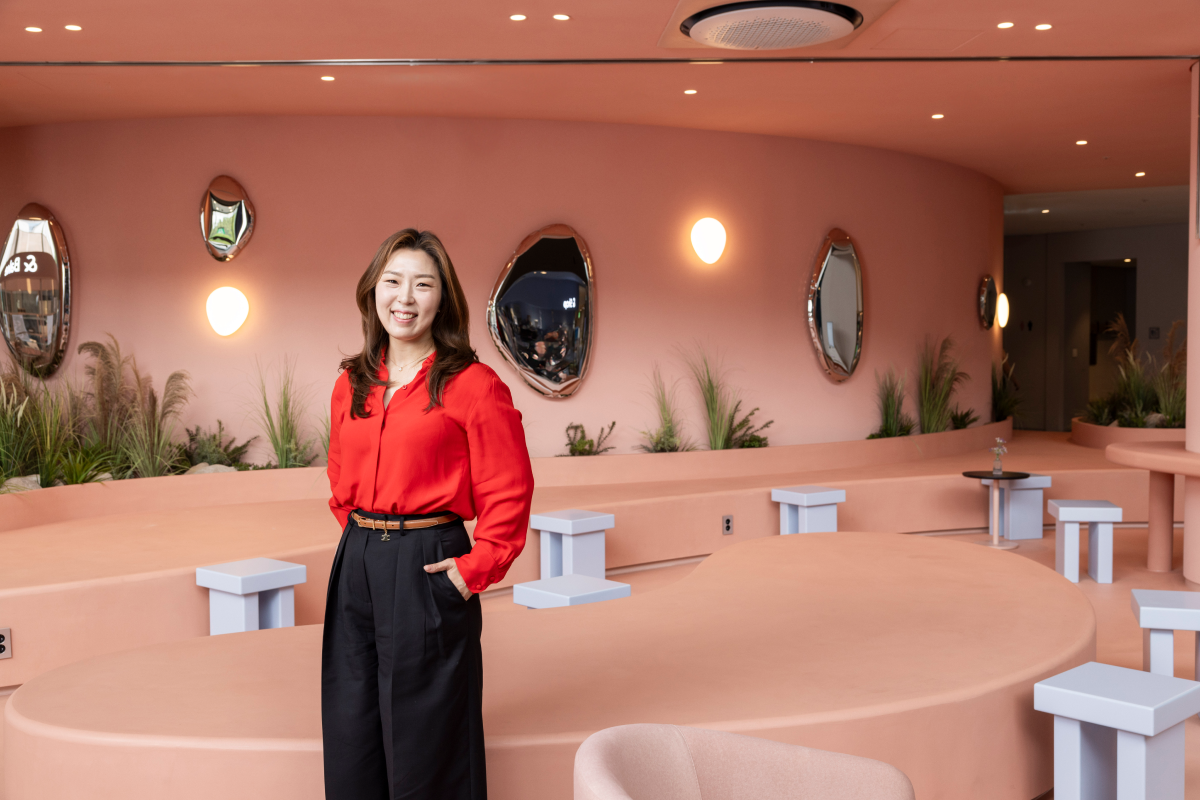 (Lee Hyun-ji, CEO, The Weekend Resort)